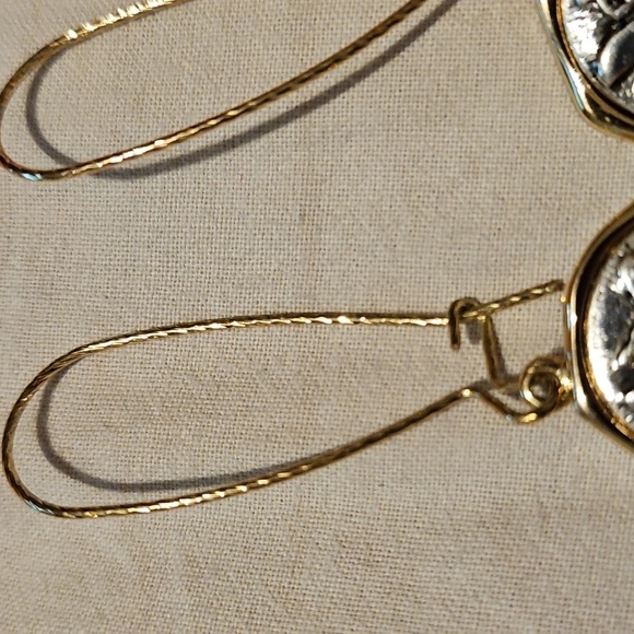 Dragonfly Dangle Earrings - Picture 7 of 7